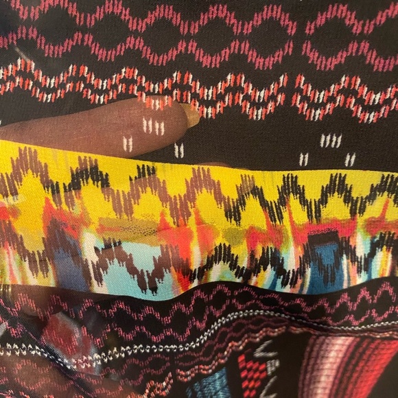 New Nwt Allen B Black Pink Yellow Aztec Sleeveless Popover Blouse Size Xs Small) - Picture 6 of 6